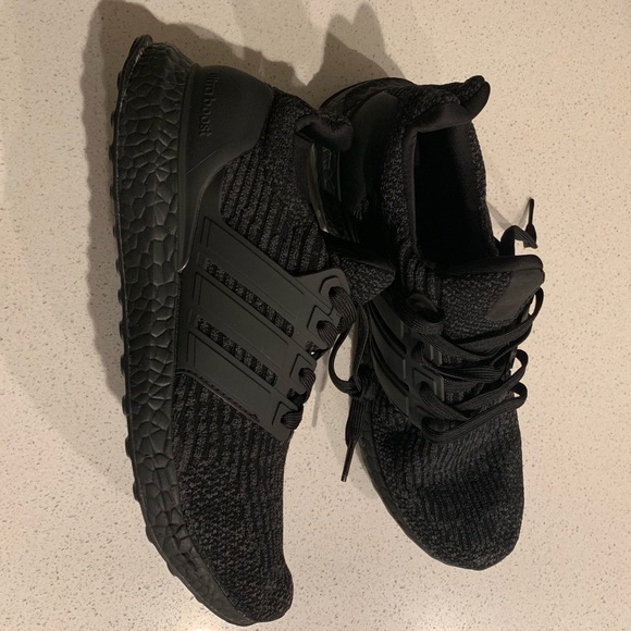 ultra boost 4.0 all black